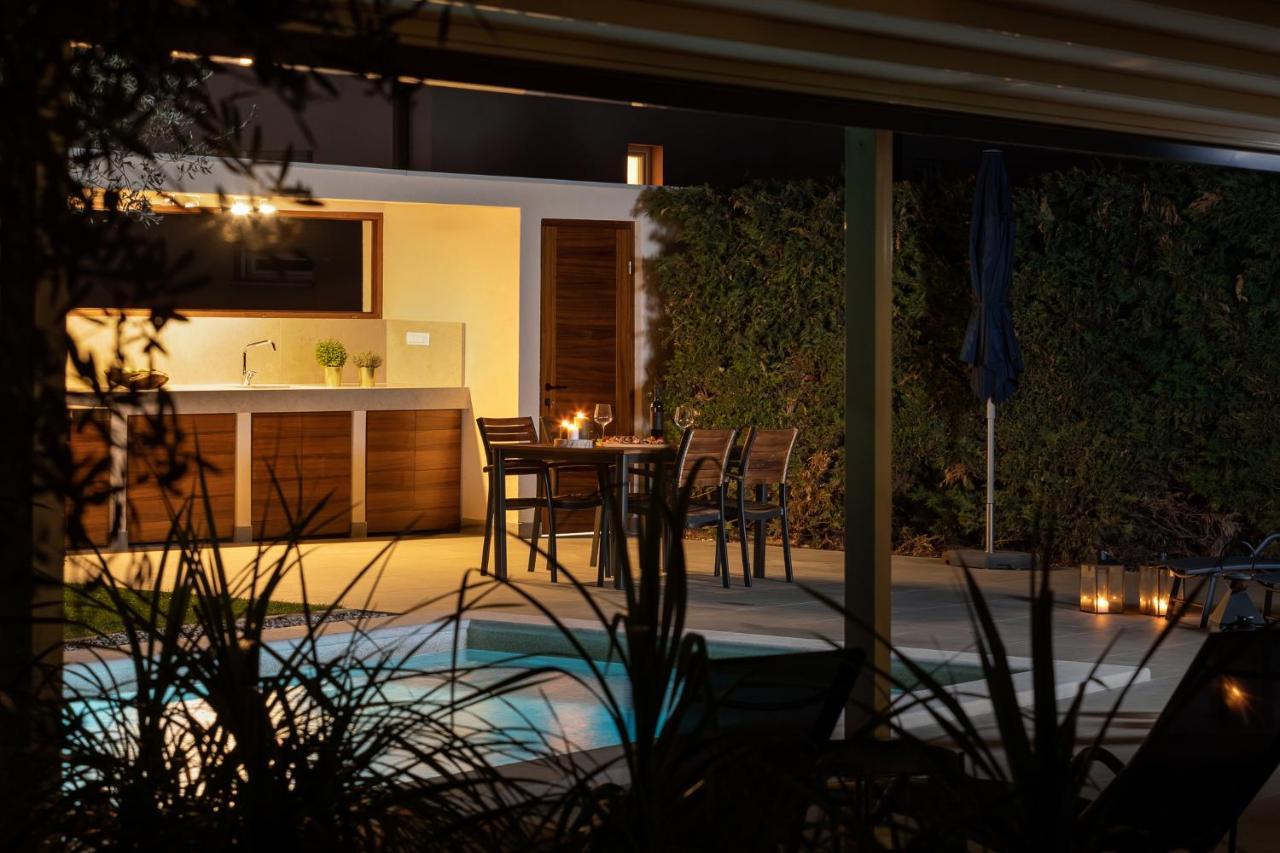 Belvedere Holidays Villas Новиград Экстерьер фото