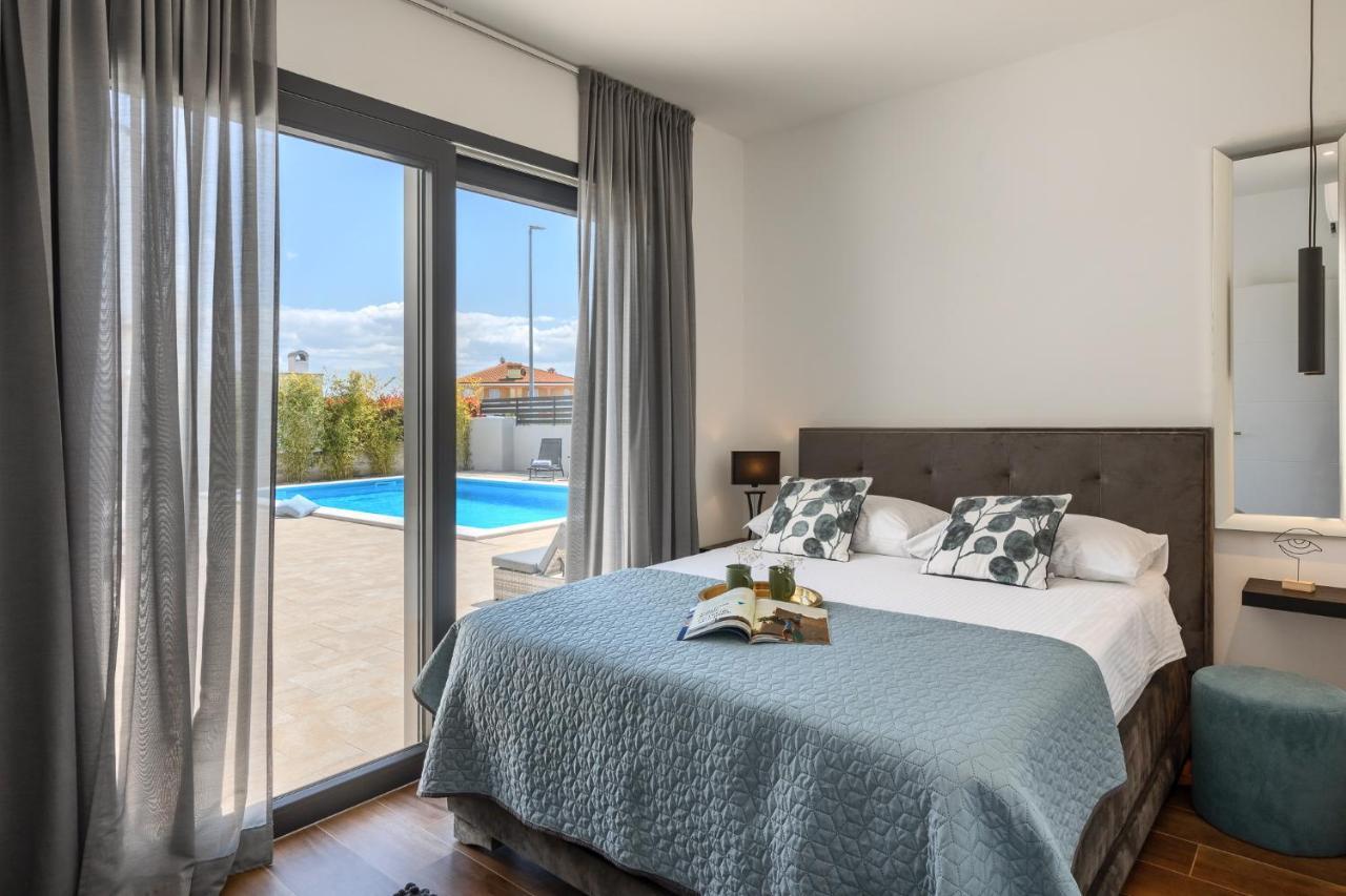 Belvedere Holidays Villas Новиград Экстерьер фото