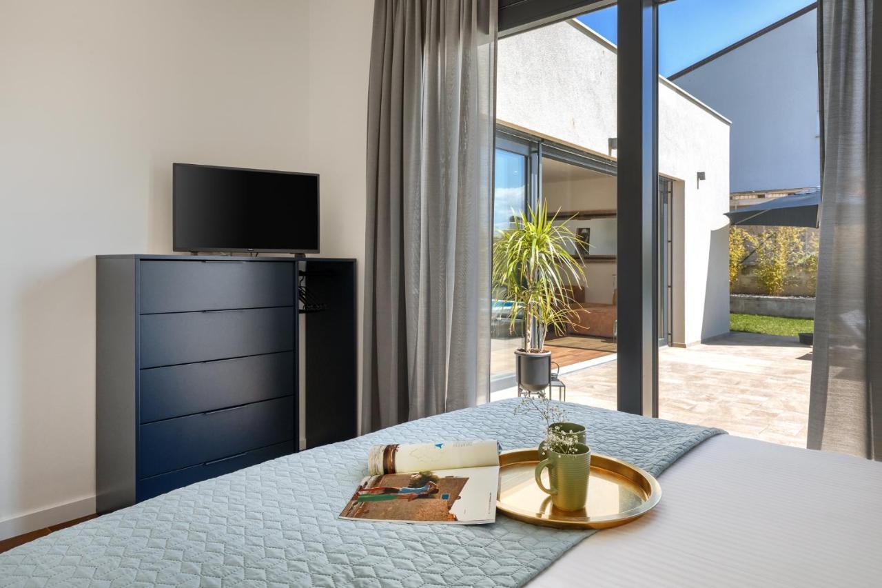 Belvedere Holidays Villas Новиград Экстерьер фото
